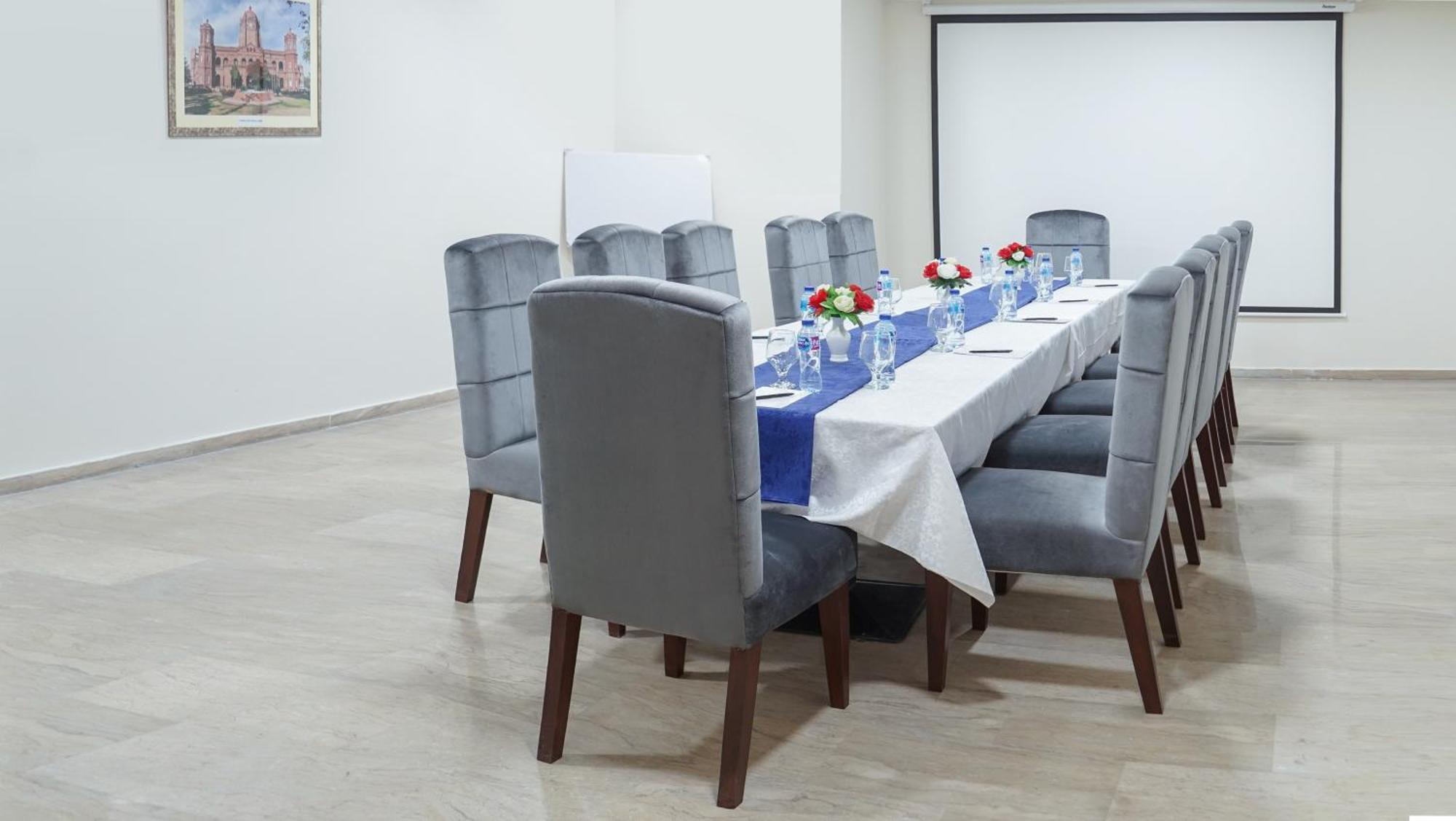 Faletti'S Express- Shimla Hill Lahore Ngoại thất bức ảnh